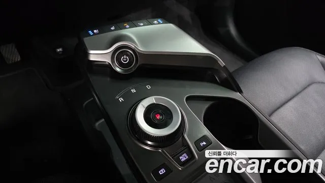 Kia EV6 — Фото автомобиля 12