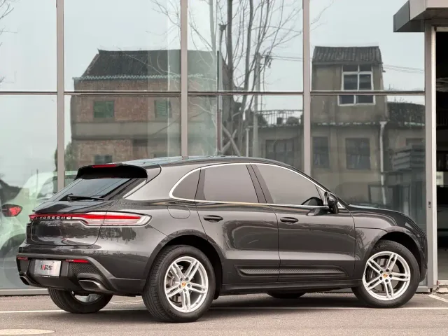Porsche Macan — Фото автомобиля 5