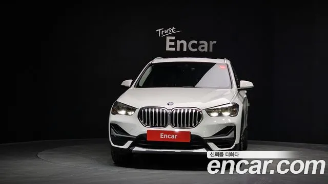 BMW X1 — Фото автомобиля 3