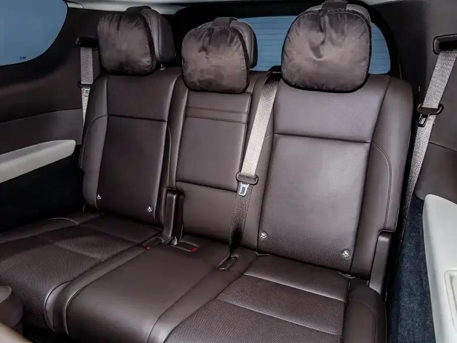 Li Auto Li Auto MEGA 2024 Ultra — Фото автомобиля 12