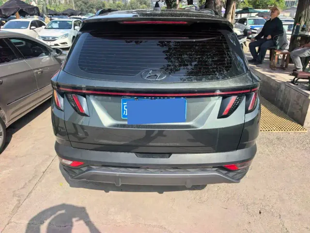 Hyundai Tucson — Фото автомобиля 5