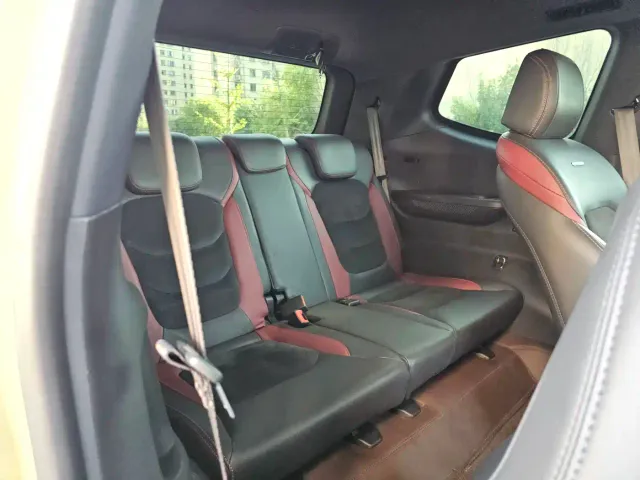 Maxus SAIC Maxus D90 Pro — Фото автомобиля 9