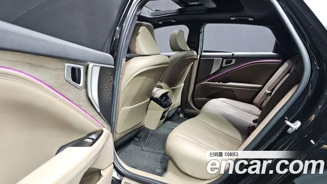 Kia K8 Hybrid — Фото автомобиля 18