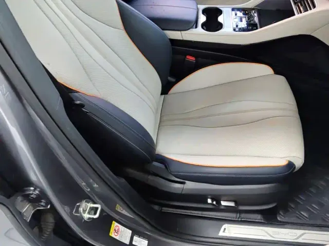 BYD Song PLUS — Фото автомобиля 24