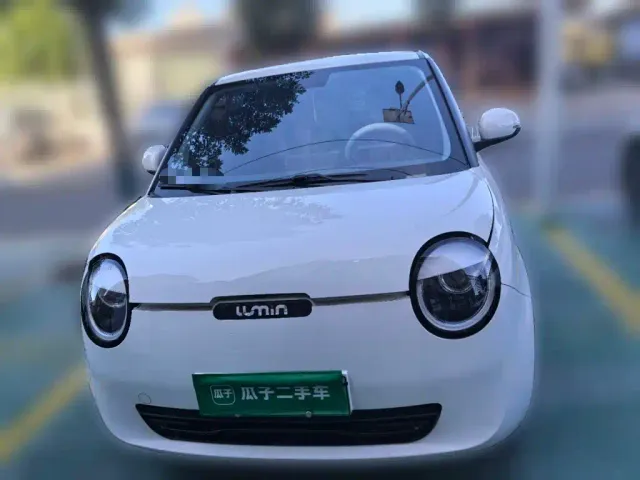 Changan Lumin — Фото автомобиля 2