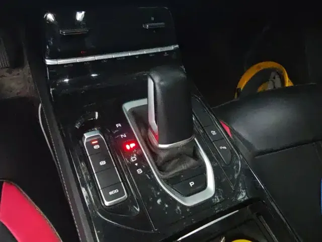 Wuling Motors Wuling Victory 2022 280T 1.5T CVT Flagship — Фото автомобиля 16