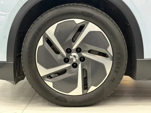 Nio EC6 — Фото автомобиля 19