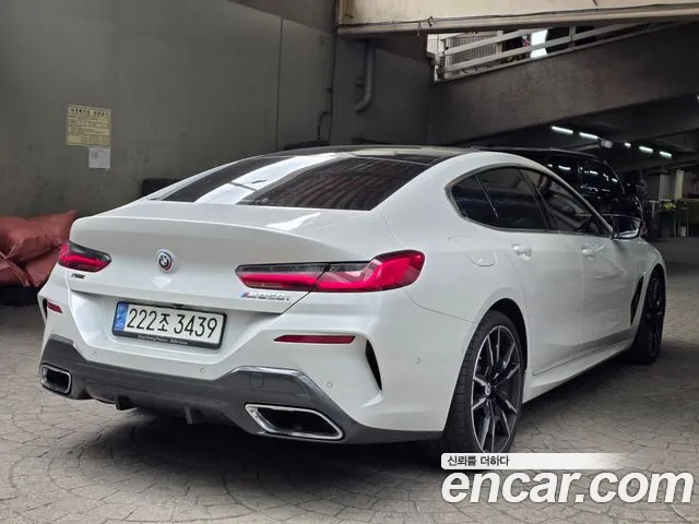 BMW 8-Series — Фото автомобиля 6