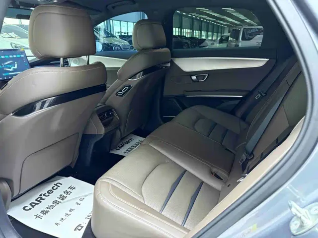 BYD Han — Фото автомобиля 13