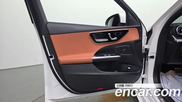 Mercedes-Benz C-Class — Фото автомобиля 24