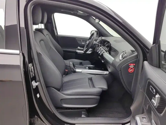 Mercedes-Benz GLB-Class — Фото автомобиля 23