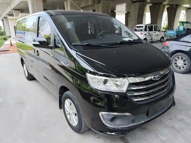 JAC Refine M3 — Фото автомобиля 3