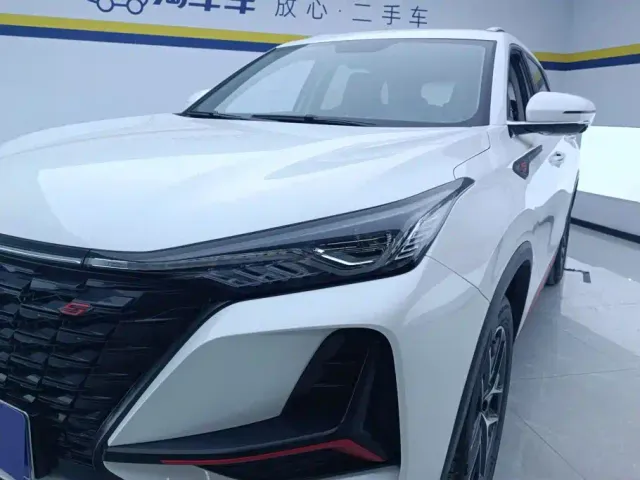 Changan CS75 Plus — Фото автомобиля 5