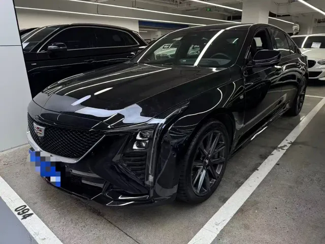 Фотография автомобиля — Cadillac CT5
