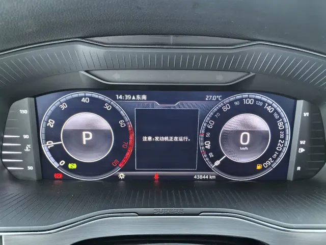 Skoda Superb — Фото автомобиля 19
