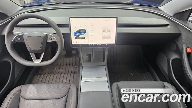 Tesla Model 3 — Фото автомобиля 7