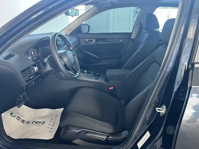 Honda Civic — Фото автомобиля 9