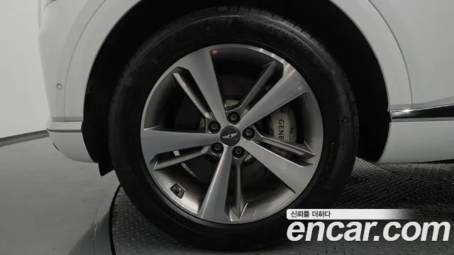 Genesis GV80 2.5T Бензин AWD — Фото автомобиля 5