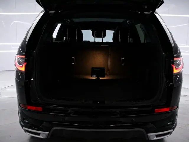 Land Rover Discovery Sport — Фото автомобиля 16