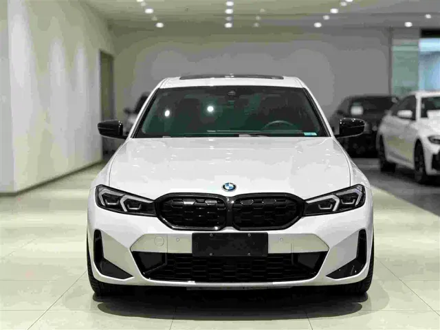 BMW 3 Series — Фото автомобиля 2