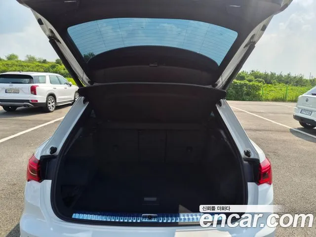 Audi Q3 35 TDI Premium — Фото автомобиля 6