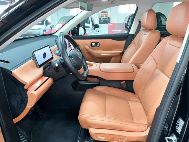 Leapmotor Leapmotor C16 2026 Model Year EV 630 LiDAR Premium Edition 6-Seater — Фото автомобиля 17