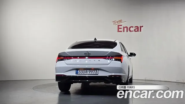 Hyundai Avante CN7 — Фото автомобиля 4