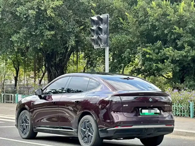 GAC Hyptec HT — Фото автомобиля 4
