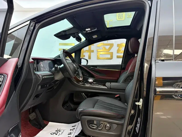 GAC Trumpchi M8 — Фото автомобиля 10