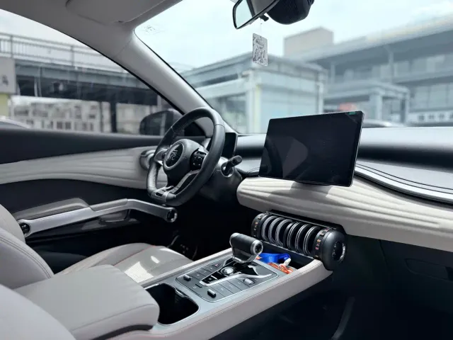 BYD Yuan PLUS — Фото автомобиля 13