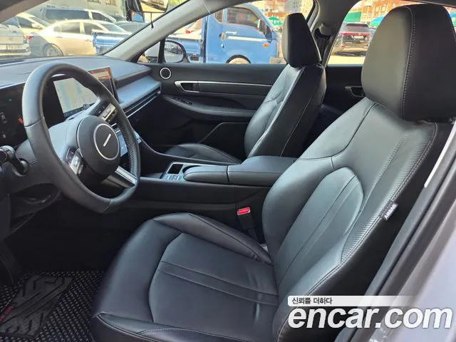 Hyundai Sonata — Фото автомобиля 10