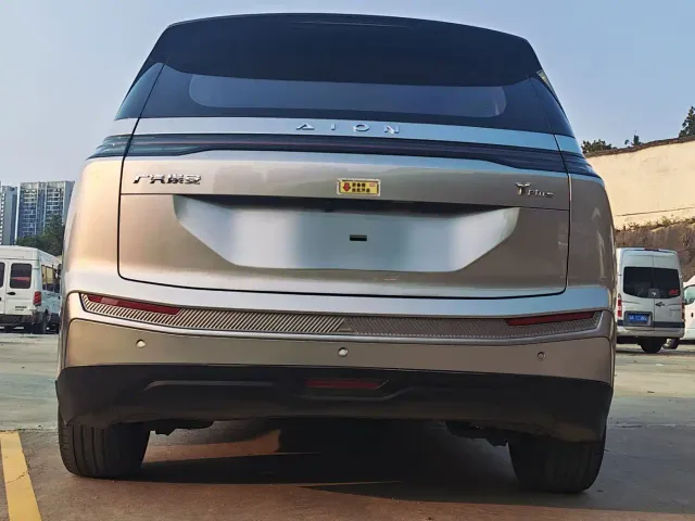 GAC Aion Y — Фото автомобиля 10