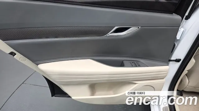 Genesis G80 RG3 — Фото автомобиля 14