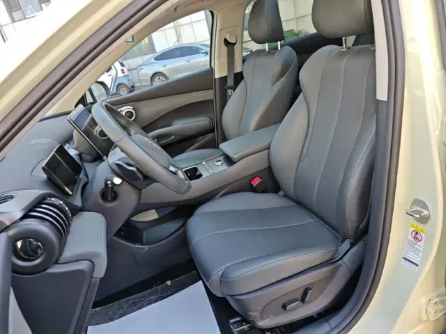 BYD Yuan PLUS — Фото автомобиля 14