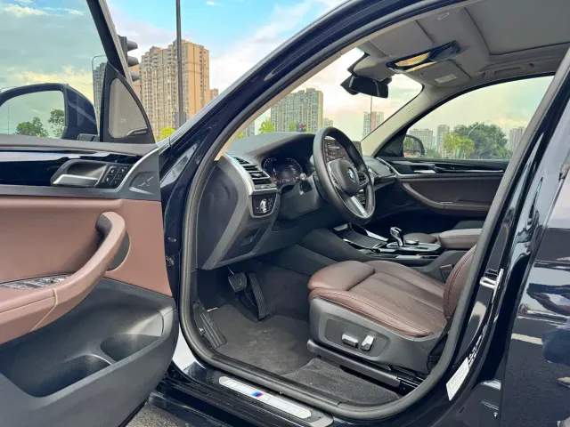 BMW X3 — Фото автомобиля 5