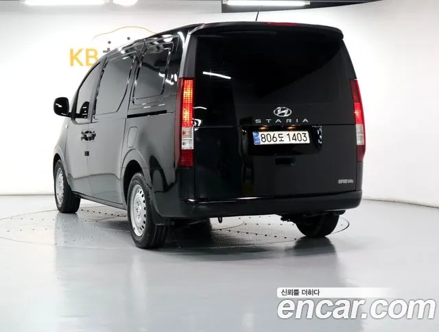 Hyundai Staria — Фото автомобиля 4