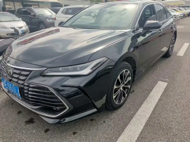 Фотография автомобиля — Toyota Avalon