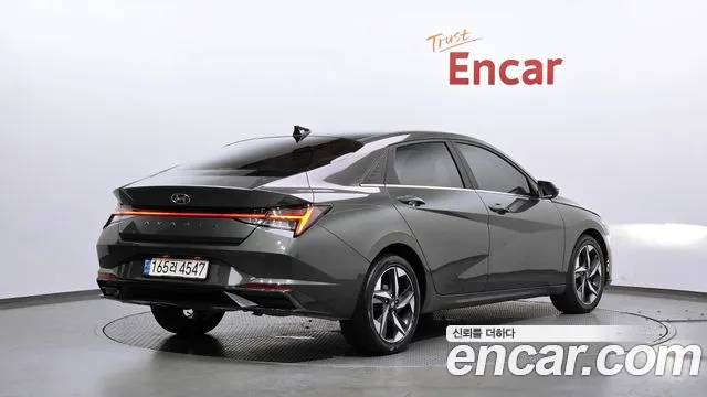 Hyundai AVANTE Avante (CN7) — Фото автомобиля 2