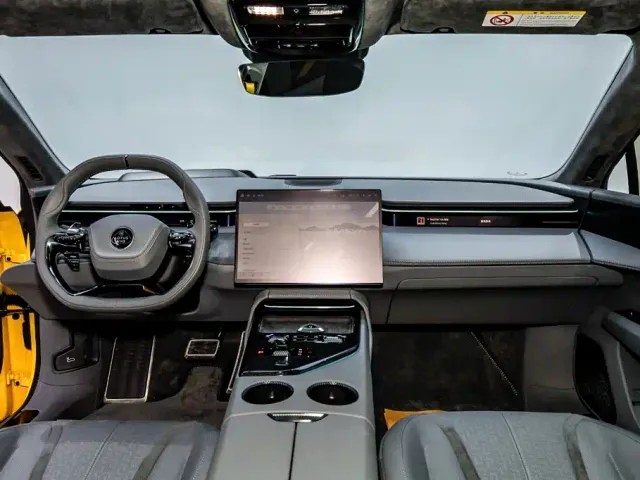 Lotus Emeya — Фото автомобиля 24