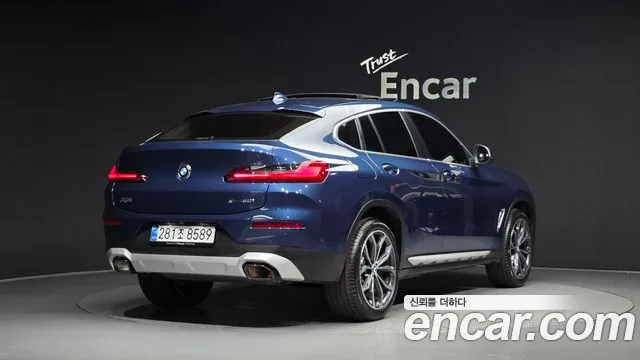 BMW X4 — Фото автомобиля 2