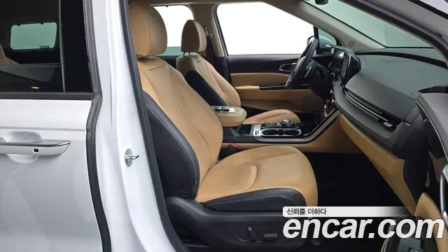 Kia Carnival 4th Gen — Фото автомобиля 16