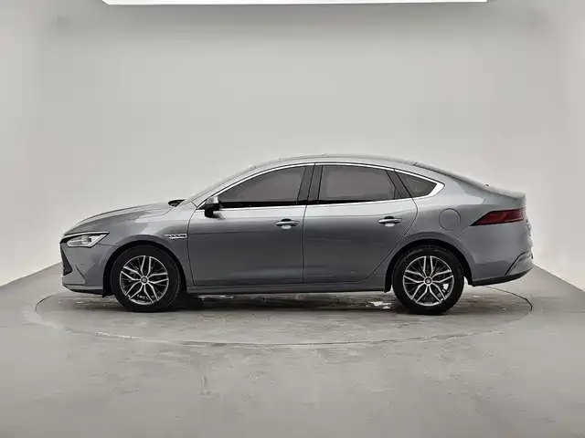 BYD Qin PLUS — Фото автомобиля 3