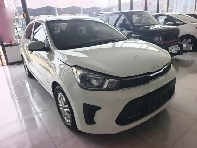 Kia Huan Chi — Фото автомобиля 3