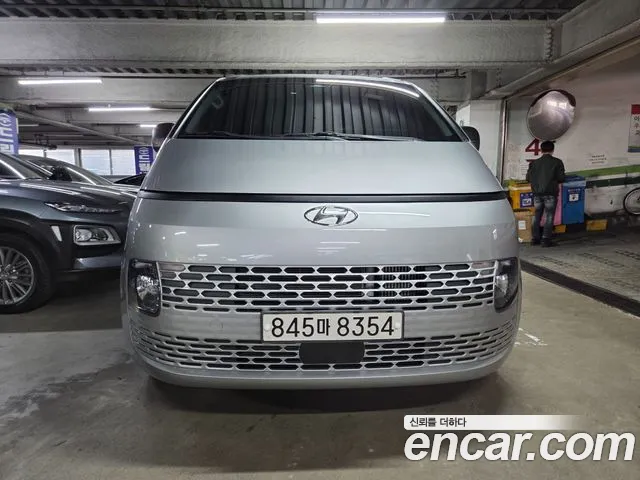 Hyundai Staria — Фото автомобиля 3
