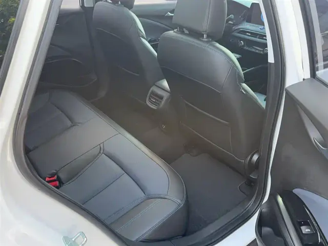 Buick Velite 6 — Фото автомобиля 4