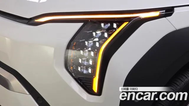 Kia EV3 — Фото автомобиля 22