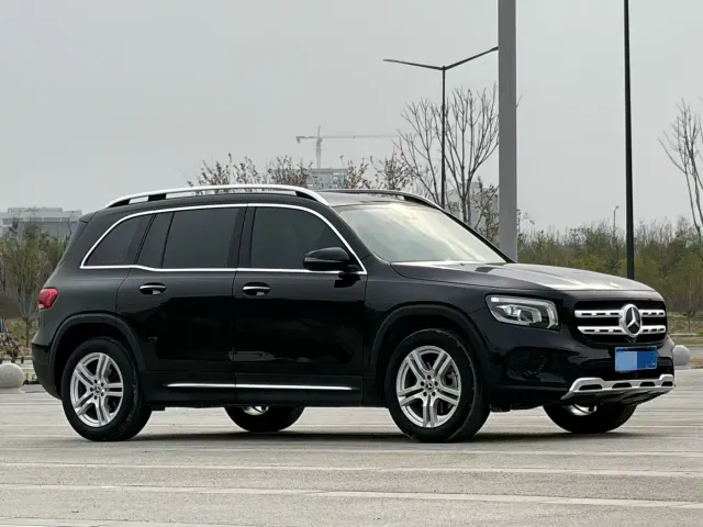 Mercedes-Benz GLB-Class — Фото автомобиля 3