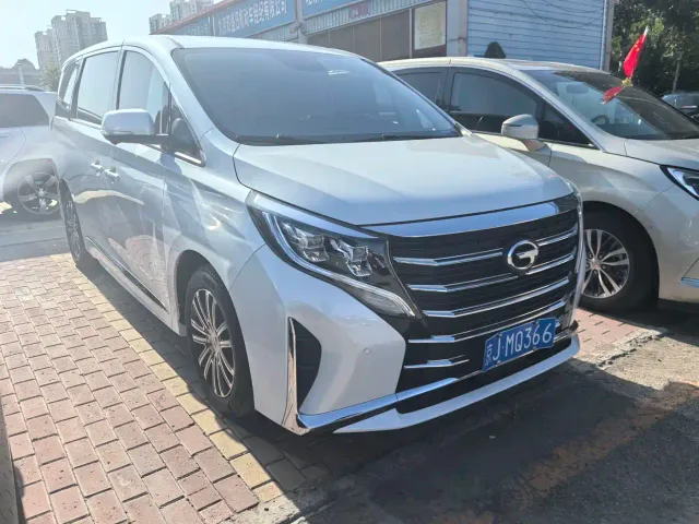 GAC Trumpchi M8 — Фото автомобиля 2