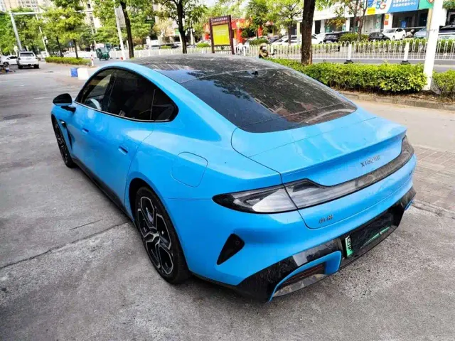 Xiaomi SU7 — Фото автомобиля 6
