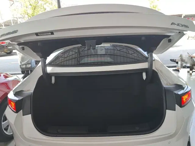 Changan Qiyuan A05 — Фото автомобиля 18